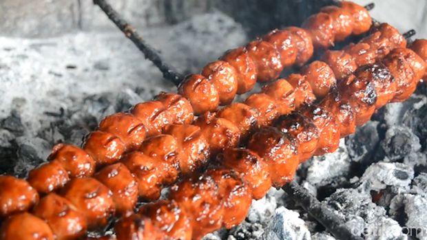 Ilustrasi bakso bakar