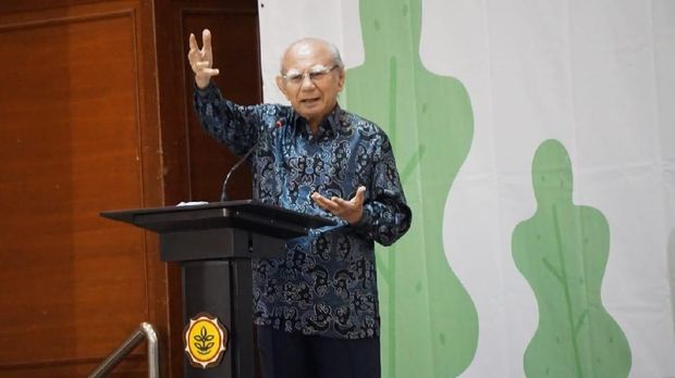 Prof Emil Salim