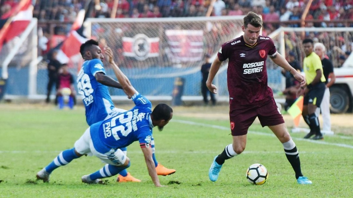 PSM Makassar menang 1-0 atas Persib Bandung di pekan ke-27 Liga 1 2018. (Foto: Yusran Uccang/ANTARA FOTO)