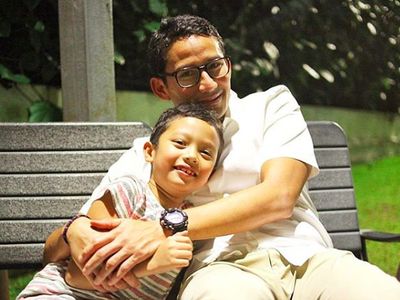 Potret Cute Sulaiman, Jagoan Kecil Kesayangan Ayah Sandiaga Uno
