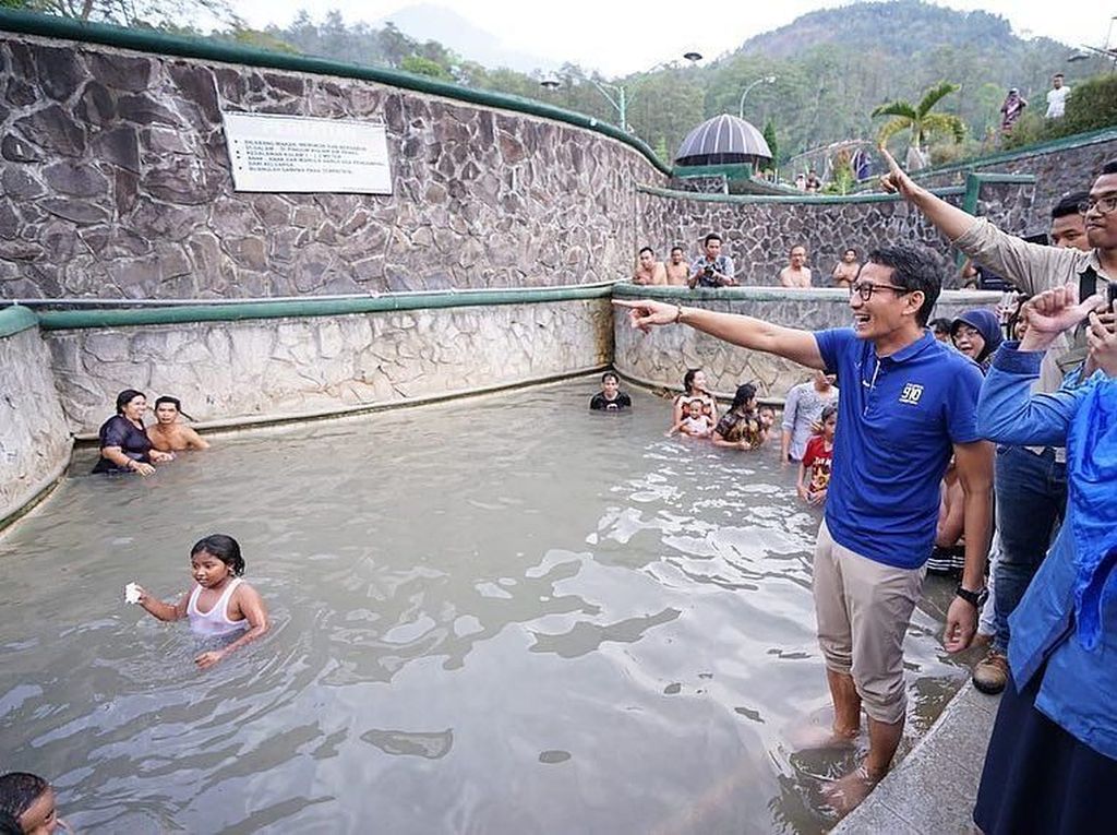 Sandiaga Uno, Pemandian Air Panas dan Pariwisata Sandiaga Uno, Pemandian Air Panas dan Pariwisata