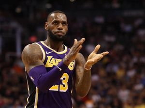 LeBron James Tak Frustrasi Menit Bermainnya Dipangkas di Lakers