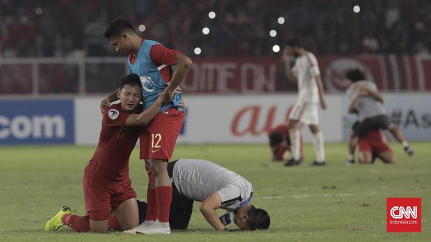 Timnas Indonesia lolos ke perempat final secara dramatis.