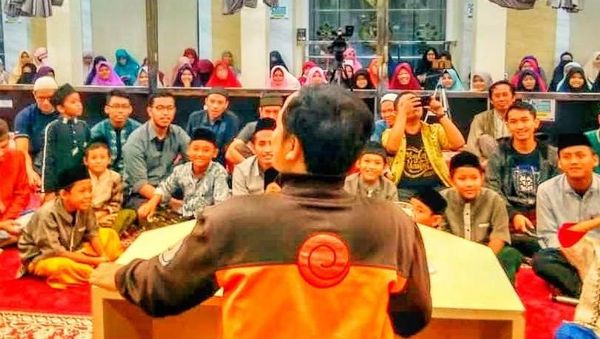 Foto: Ketika Thor dan Naruto Ikut Pengajian