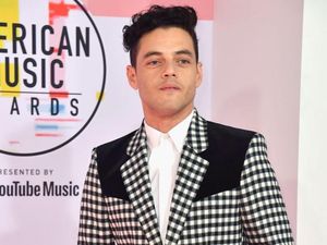 Foto: Pesona Rami Malek, Aktor Ganteng Pemeran Freddie Mercury Foto: Pesona Rami Malek, Aktor Ganteng Pemeran Freddie Mercury