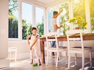 Menyerahkan Pekerjaan Rumah pada Ayah, Yes or No, Bun?