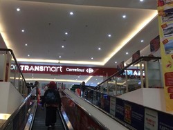 Transmart Carrefour Cempaka Putih Hadir dengan Wajah Baru