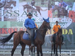 Tengok Kiprah Zahlul, Atlet Muda Sidoarjo Bangun Sekolah Berkuda