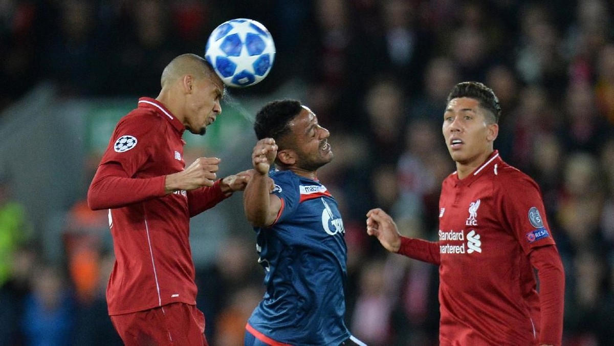 Fabinho tampil solid sebagai jangkar Liverpool saat diberi kesempatan jadi starter di Liga Champions (REUTERS/Peter Powell)