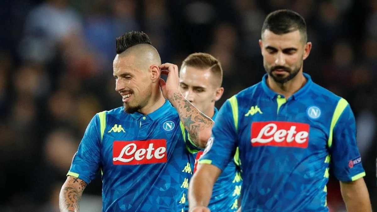 Napoli gagal menang di markas PSG setelah kebobolan di masa injury time. (Foto: Gonzalo Fuentes/Reuters)
