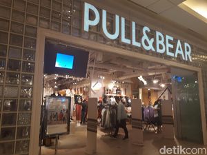 Pull & Bear Gelar Diskon, Jeans Mulai dari Rp 199 Ribu Pull & Bear Gelar Diskon, Jeans Mulai dari Rp 199 Ribu