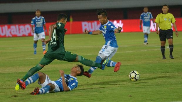 Persib hanya meraih satu kemenangan dalam lima laga terakhir.