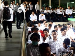 Molor, Tes SKD CPNS Masih Berlangsung