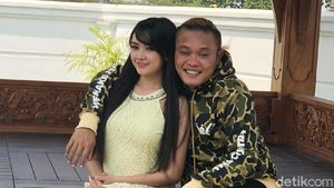 Kemesraan Sule dan Suci, Model di Video Klip Gara-gara Dia