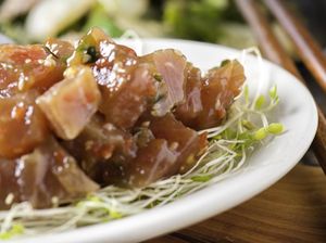 Bukan Sashimi, Indonesia Punya 5 Hidangan Ikan Mentah yang Khas dan Enak Bukan Sashimi, Indonesia Punya 5 Hidangan Ikan Mentah yang Khas dan Enak