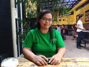Kisah Para Single Mom Tangguh yang Jadi Driver Grab Kisah Para Single Mom Tangguh yang Jadi Driver Grab