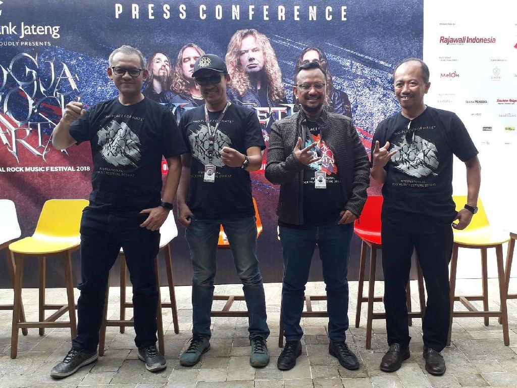 Lets Rock! Blackout dan Koil Buka JogjaROCKarta 2018 Lets Rock! Blackout dan Koil Buka JogjaROCKarta 2018