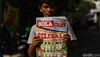 Kesuksesan BOLA sebagai tabloid sepakbola memicu munculnya para kompetitor seperti Hai Soccer (selanjutanya menjadi SOCCER), GO (Gema Olahraga), Total Sport, TopSkor, Skor, TopSoccer, Libero, dll. (Pradita Utama/detikSport)
