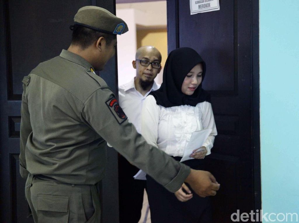 Dear Peserta Tes CPNS, Jangan Coba-coba Bawa Jimat! Dear Peserta Tes CPNS, Jangan Coba-coba Bawa Jimat!