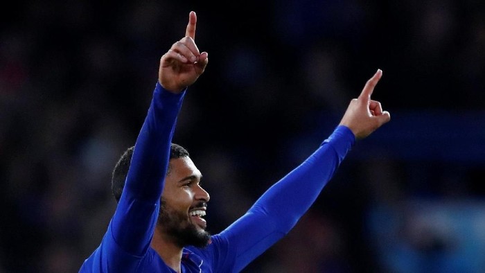 Tiga Gol Loftus-Cheek untuk Memikat Sarri