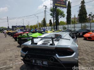 Puluhan Banteng Italia Digeber dari Semarang hingga Yoygakarta