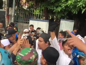 Massa Aksi Bela Tauhid Memanas di Depan Kantor GP Ansor