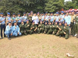 Kunjungi Kemah Menwa, Ketua MPR Kampanyekan Friendly Competition