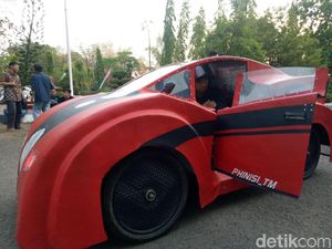 Video: Akkasaraki, Mobil Hemat Energi Karya Mahasiswa Makassar