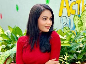 Model Cantik India Ini Jadi Kontroversi Setelah Ngaku Dilecehkan Fotografer Model Cantik India Ini Jadi Kontroversi Setelah Ngaku Dilecehkan Fotografer