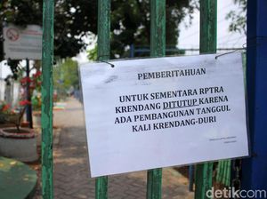 Tanggul Dibangun, RPTRA Krendang Ditutup Sementara Tanggul Dibangun, RPTRA Krendang Ditutup Sementara