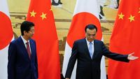 Foto: Upacara Penyambutan Kenegaraan PM Shinzo Abe di Beijing