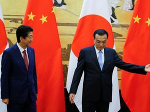 Foto: Upacara Penyambutan Kenegaraan PM Shinzo Abe di Beijing