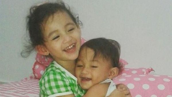 Gemasnya Melihat 2 Anak Arumi Bachsin dan Emil Dardak