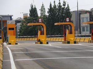 Gardu Tol Pasteur 2 Ditambah Jadi 11