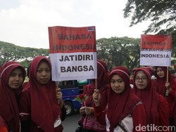 Dari Mana Asal Bahasa Indonesia? 6 Prasasti Ini Ungkap Sejarahnya