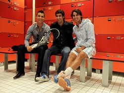 Rafael Nadal memiliki paman yang pernah membela Barcelona lebih dari 200 pertandingan. Tapi petenis putra terbaik Spanyol itu ternyata menjatuhkan dukungannya pada Real Madrid. (Jasper Juinen/Getty Images)