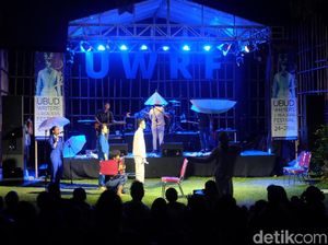 UWRF 2018 Mampu Menemukan Bibit Penulis Baru UWRF 2018 Mampu Menemukan Bibit Penulis Baru
