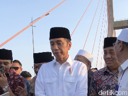 Siapa Main Politik Genderuwo, Pak Jokowi?