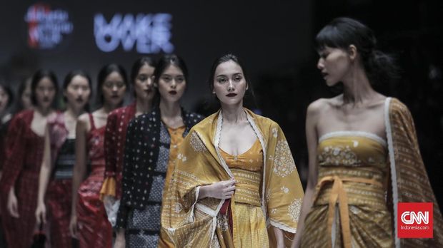 Kilau Empat Kesatria di Panggung Penutup JFW 2019