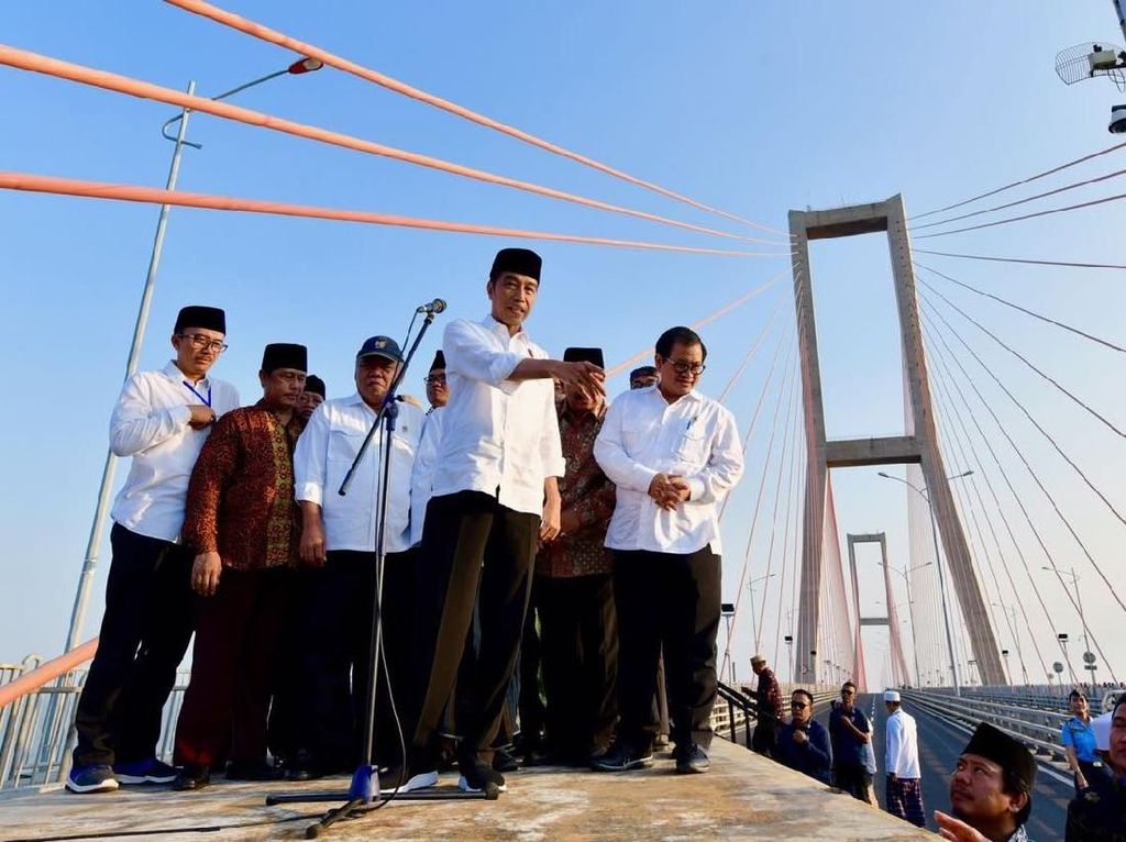 Golkar ke Pelapor Jokowi: Sontoloyo, Berbuat Baik Kok Dipersoalkan Golkar ke Pelapor Jokowi: Sontoloyo, Berbuat Baik Kok Dipersoalkan