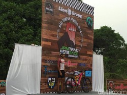Atlet Nasional dan Ratusan Pesepeda Ikuti JPM Trail MTB Race