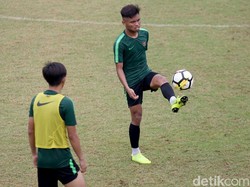Indonesia akan berhadapan dengan Jepang di Stadion Utama Gelora Bung Karno (SUGBK), Minggu (28/10/2018). Indonesia lolos sebagai runner-up Grup A dan Jepang lolos sebagai juara grup B.