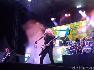Aksi Memukau Megadeth di JogjaROCKarta 2018