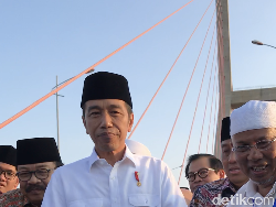 Soal RUU Pesantren, Jokowi: Jangan Sampai Ada yang Kontroversi