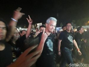 Ganjar Pranowo Tonton Megadeth: Pokoke Metal!