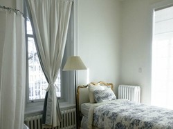 Tingkatkan Kenyamanan Ruang Tidur dengan 3 Trik Ini