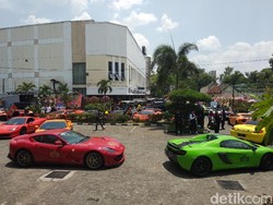 Dihadiri Puluhan Supercar, Pernikahan Warga Solo Dapat Rekor MURI
