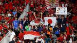 Penonton Jepang di Tengah Ribuan Suporter Merah Putih