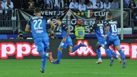 Ini jadi kali pertama Juve tertinggal di babak pertama di musim ini. Foto: Jennifer Lorenzini/Reuters
