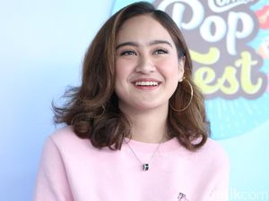 Petaka Salshabilla Adriani Nyetir Mercy Berujung Tabrak 2 Mazda Petaka Salshabilla Adriani Nyetir Mercy Berujung Tabrak 2 Mazda